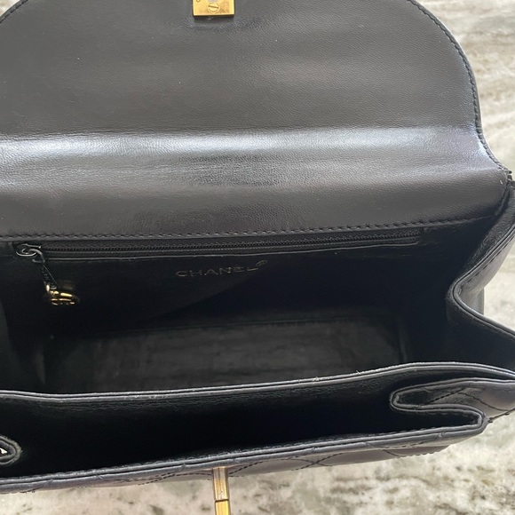 Authentic Chanel Flap Bag - Picture 4 of 10